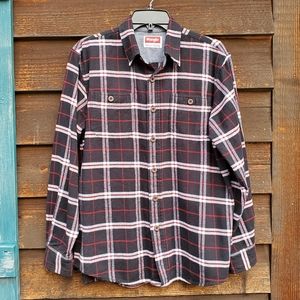 Wrangler Premium Quality Men's Flannel Cotton Button Up Shirt Black Red M